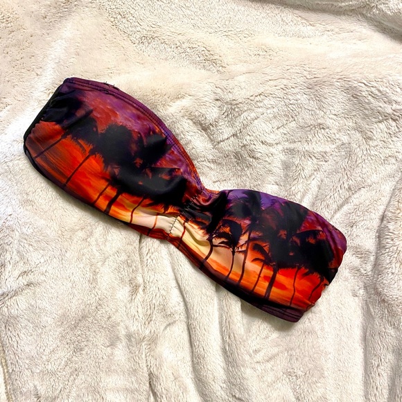 Garage Other - Strapless Sunset Bikini Top